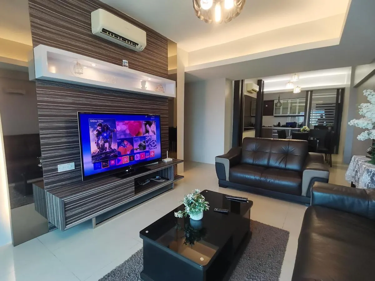 Glamorous At Kinta Riverfront Apartment ايبوه